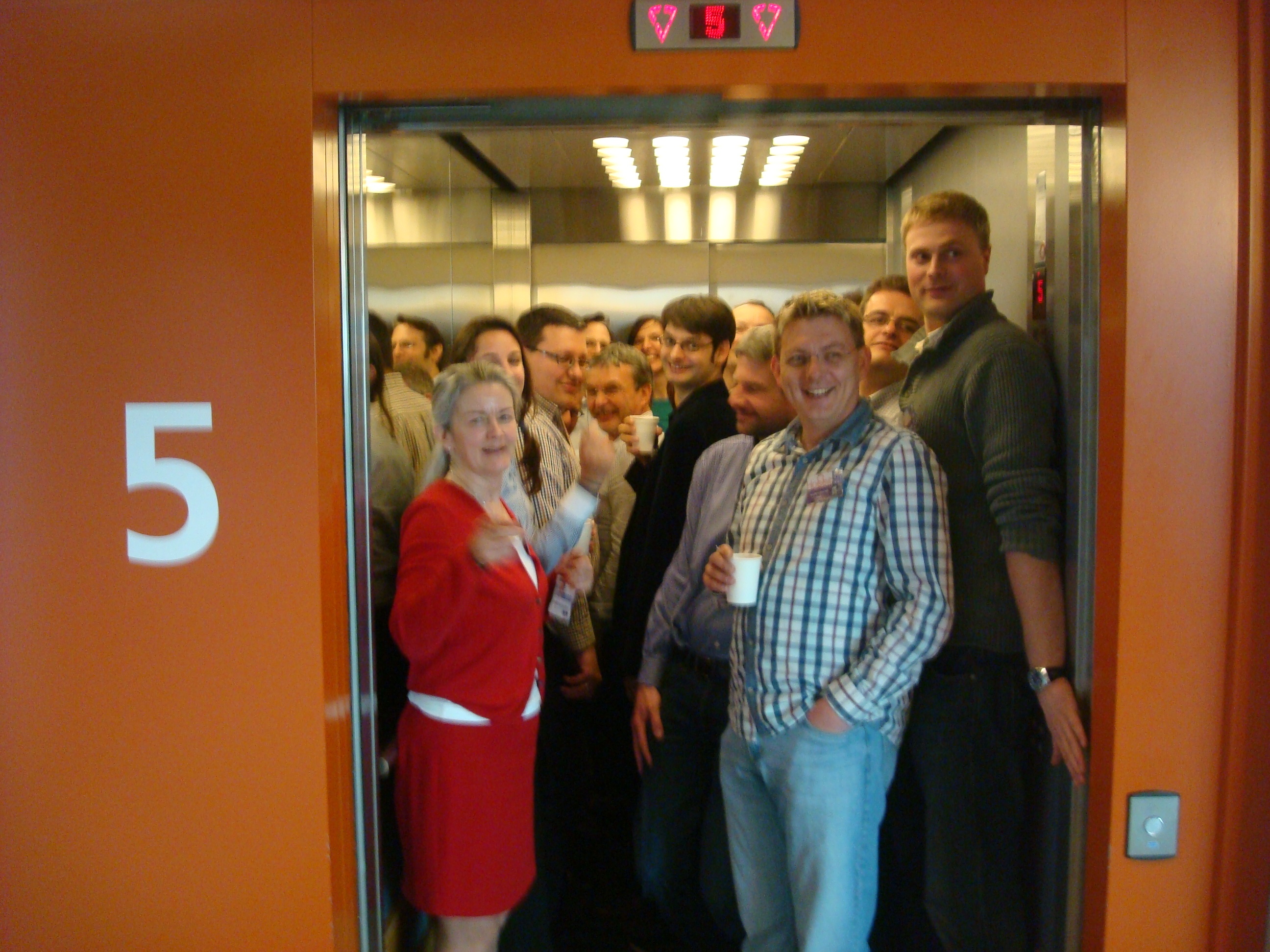 Hobbit Team in elevator
